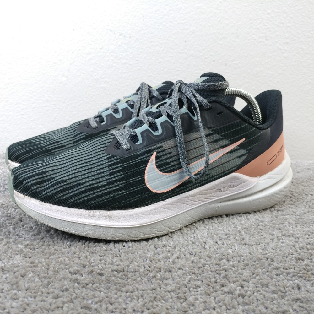 Nike Air Winflo 9 Womens Size 11 Running Shoes DD8686-004 Black Pink Sneakers